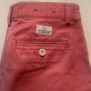 Like new vineyard vines shorts size 12